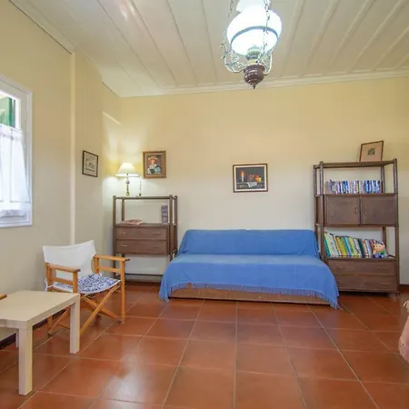 Casa Tsounis By 
