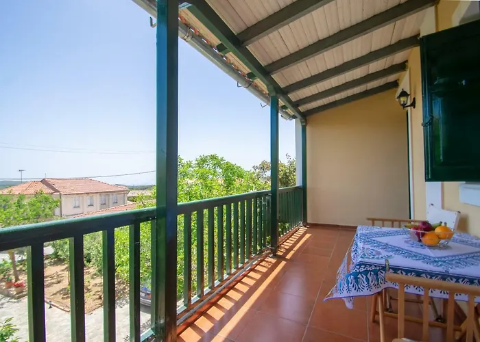 Casa Tsounis By 